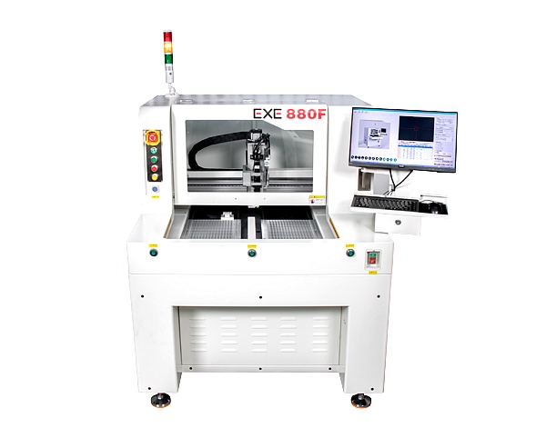 铣刀午夜探花在线观看 EXE-880F