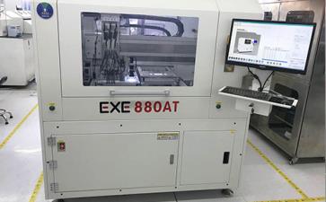 铣刀式在线午夜探花在线观看上吸尘使用现场